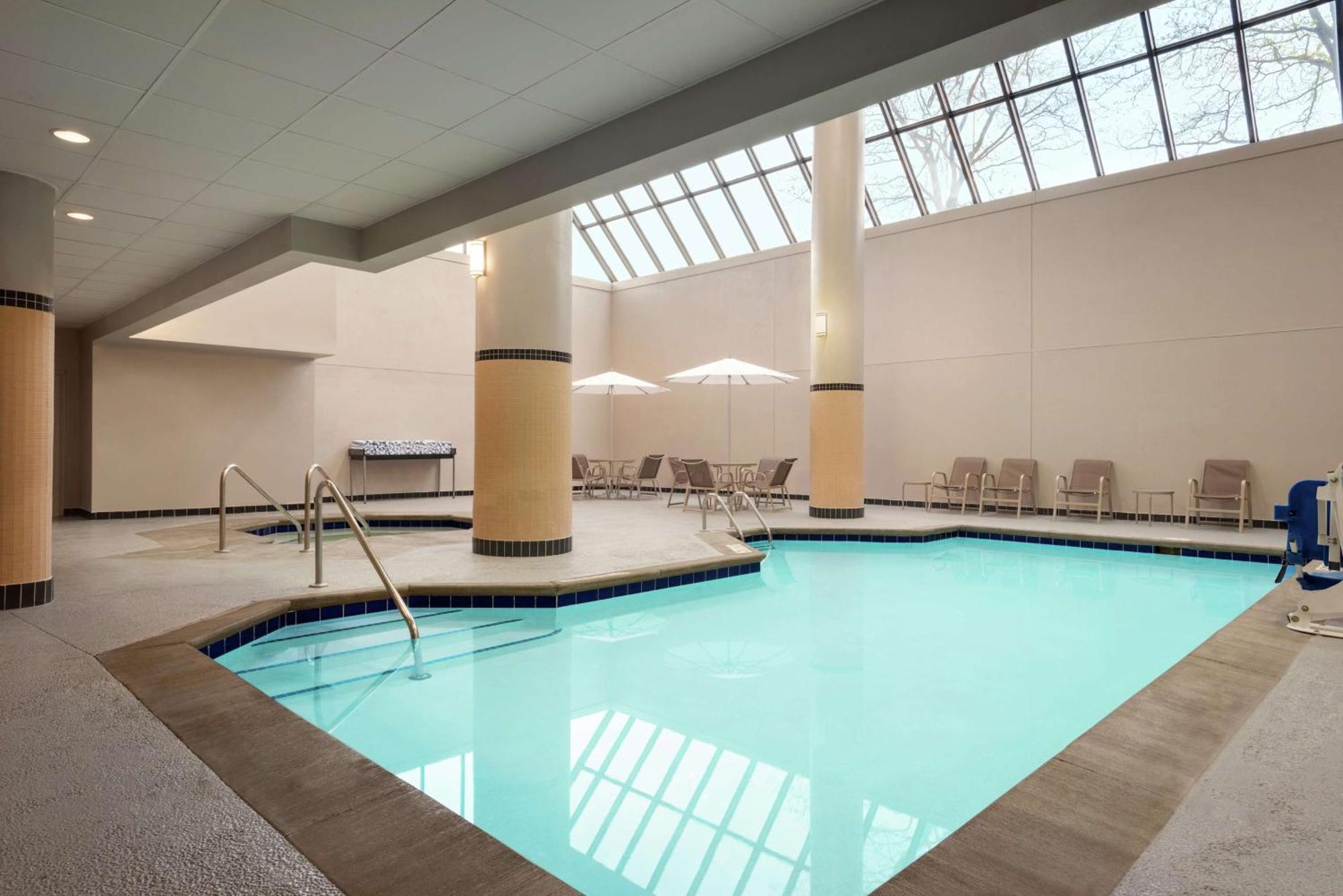 Doubletree By Hilton St. Paul, Mn Hotel Saint Paul Exterior photo