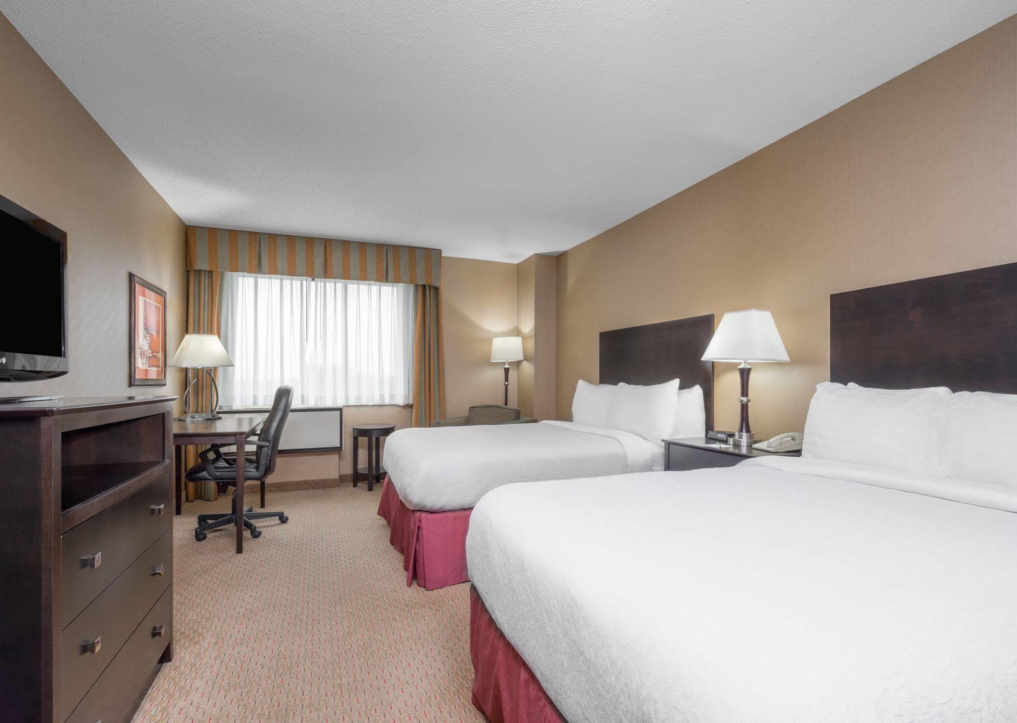 Doubletree By Hilton St. Paul, Mn Hotel Saint Paul Exterior photo
